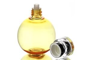 الدليل الكامل لتثبيت العطور وإخفاء رائحة الكحول (تركيبة علمية)